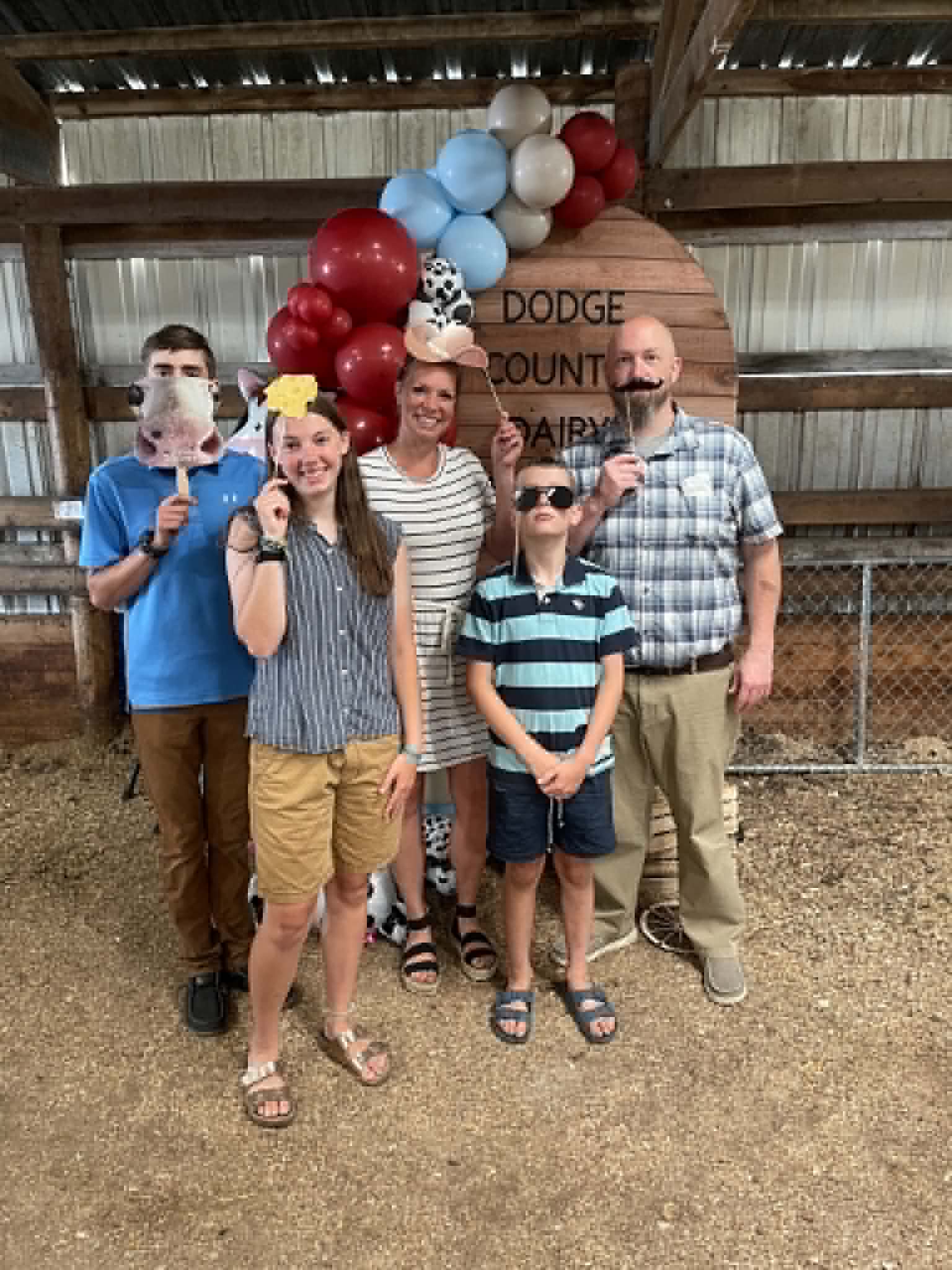 Rustic balloon arch detail from Corrales Designs at Dodge County Dairy Brunch
